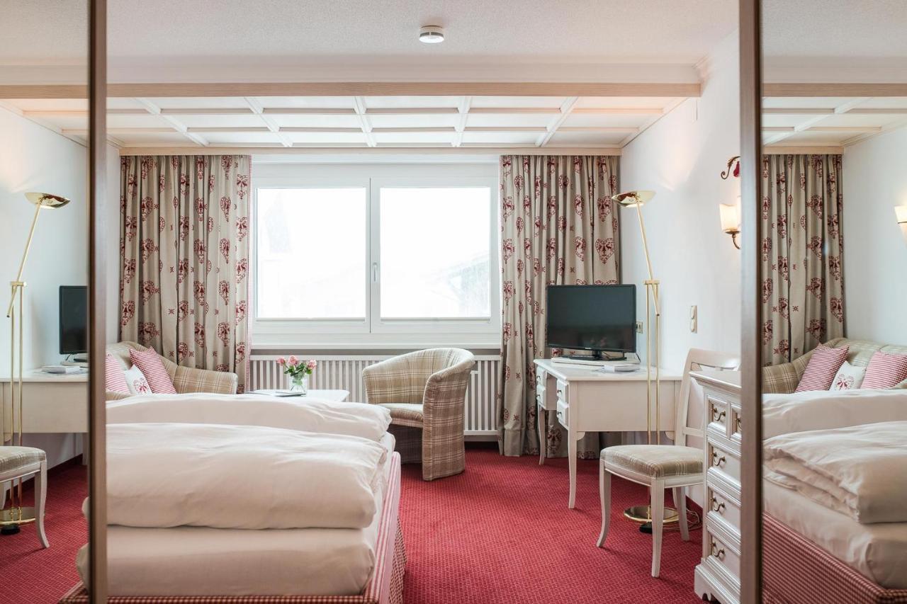 Bed & Breakfast Hotel Guggis Zürs Dış mekan fotoğraf