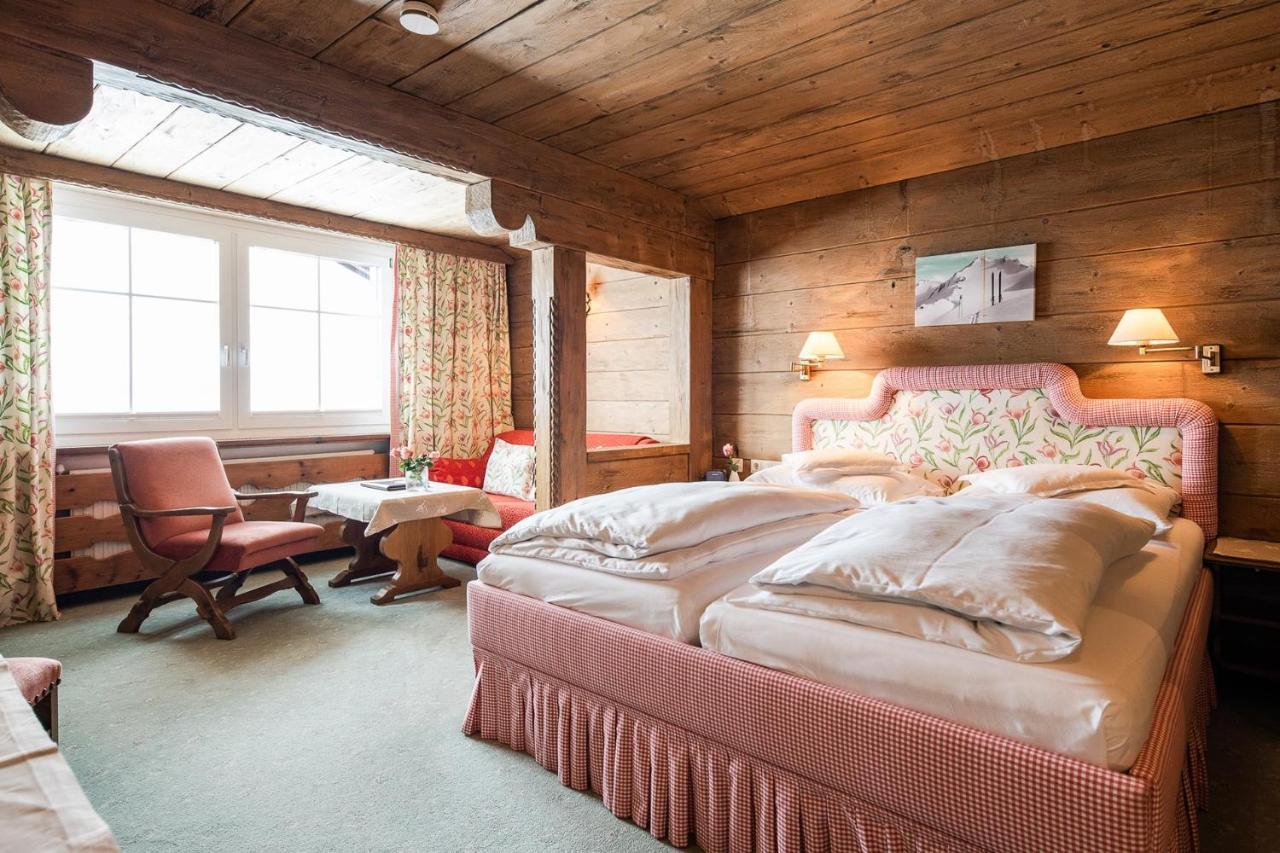 Bed & Breakfast Hotel Guggis Zürs Dış mekan fotoğraf
