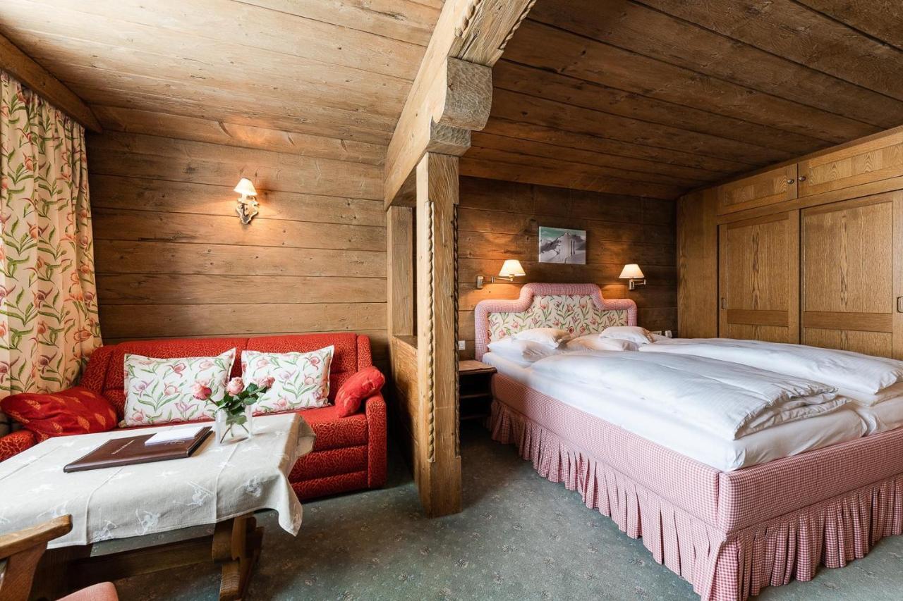 Bed & Breakfast Hotel Guggis Zürs Dış mekan fotoğraf