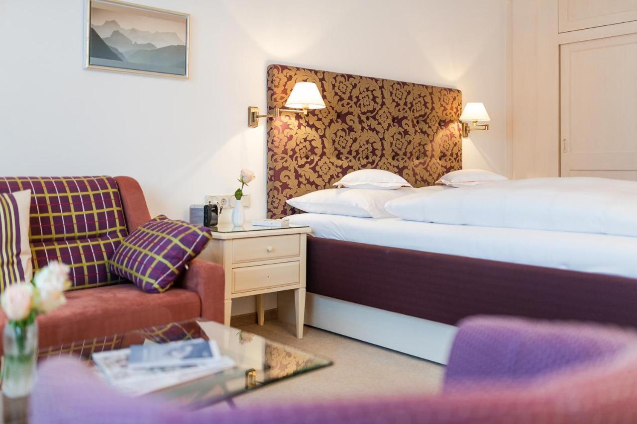 Bed & Breakfast Hotel Guggis Zürs Dış mekan fotoğraf