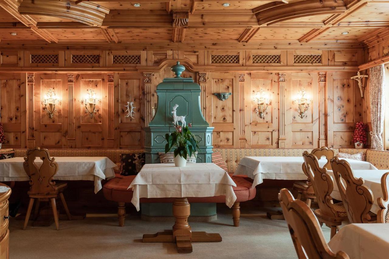 Bed & Breakfast Hotel Guggis Zürs Dış mekan fotoğraf
