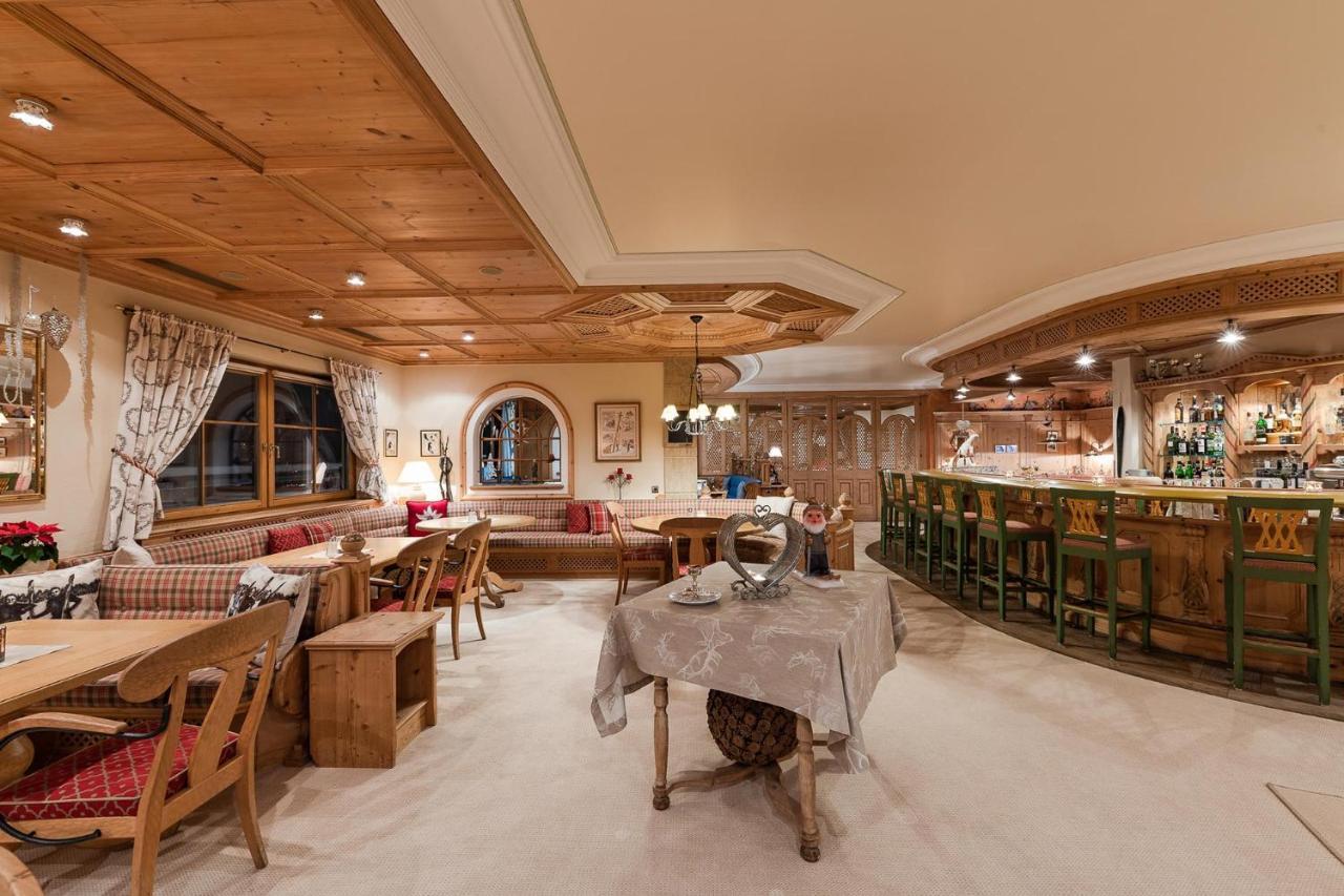 Bed & Breakfast Hotel Guggis Zürs Dış mekan fotoğraf