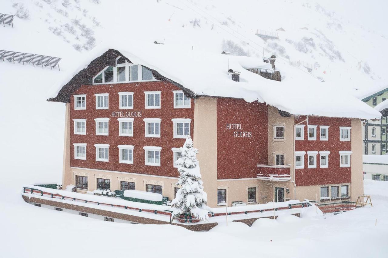 Bed & Breakfast Hotel Guggis Zürs Dış mekan fotoğraf